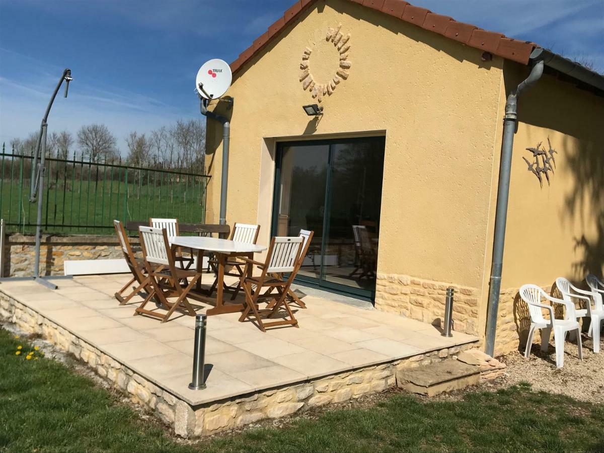 Вилла Domaine Borchamps. Saint-Nizier-sous-Charlieu Экстерьер фото